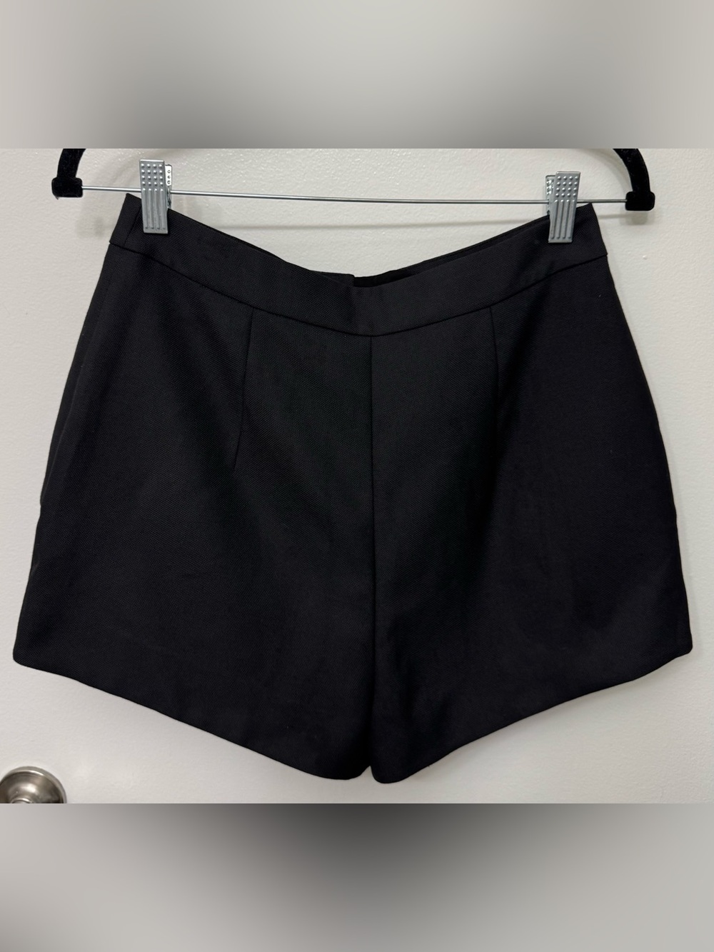 EUC Alexis Lennix Shorts | Designer Tailored High Rise Shorts - Picture 6 of 7